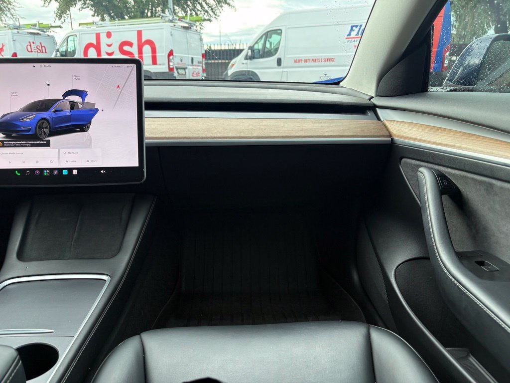 Used 2022 Blue Tesla Base image 7