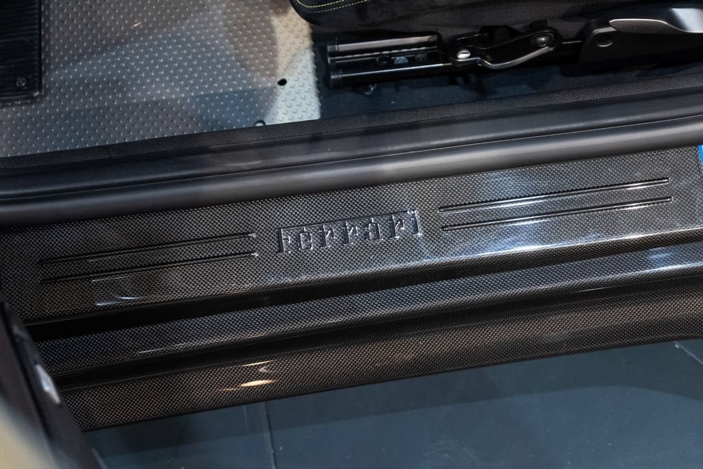 Certified Used 2017 Extra Sample Ferrari Base image 31