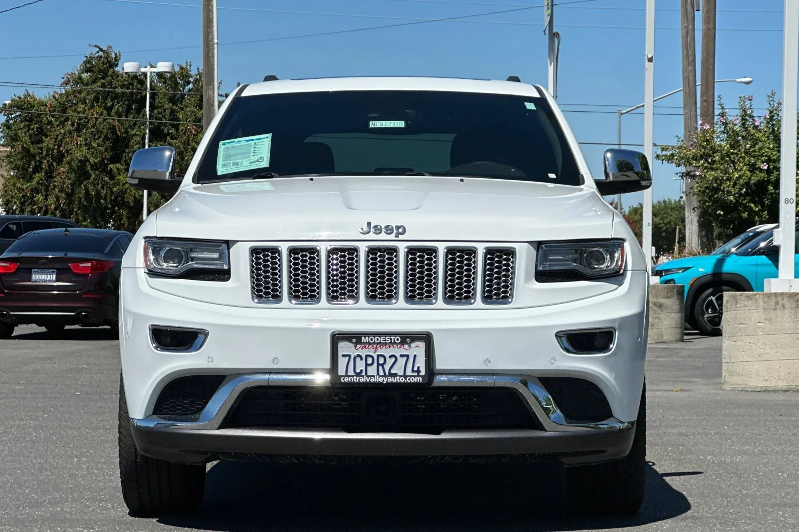 Used 2014 Bright White Clearcoat Jeep Summit image 9