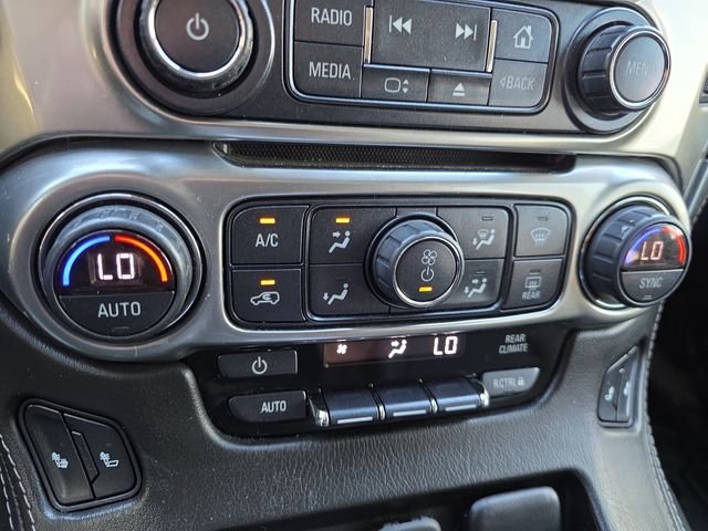 Used 2020 White Chevrolet LT image 28