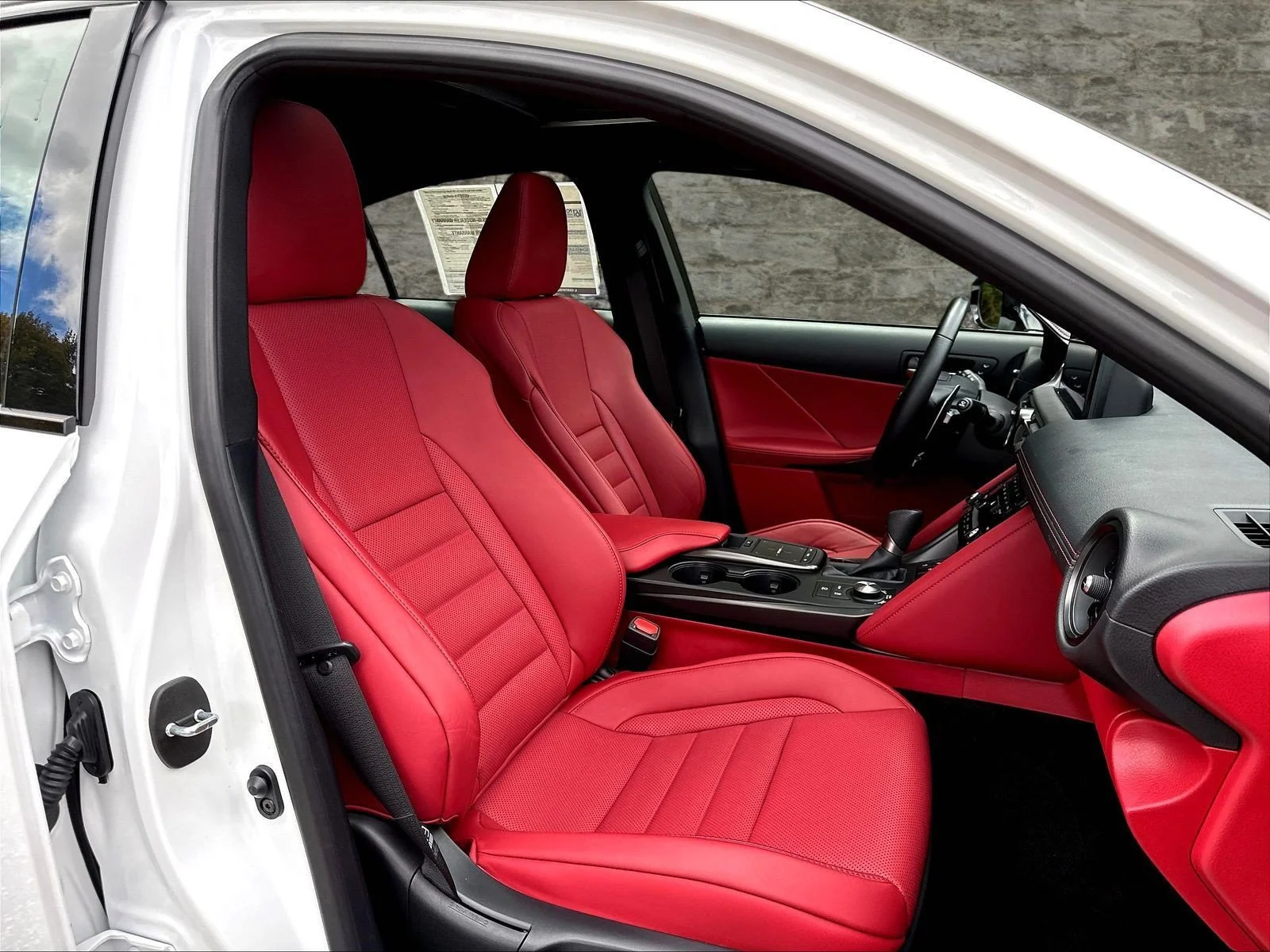 Certified Used 2025 Ultra White Lexus  image 31