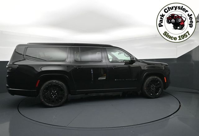 New 2026 High Gloss Black Exterior Paint Jeep Limited Reserve image 6