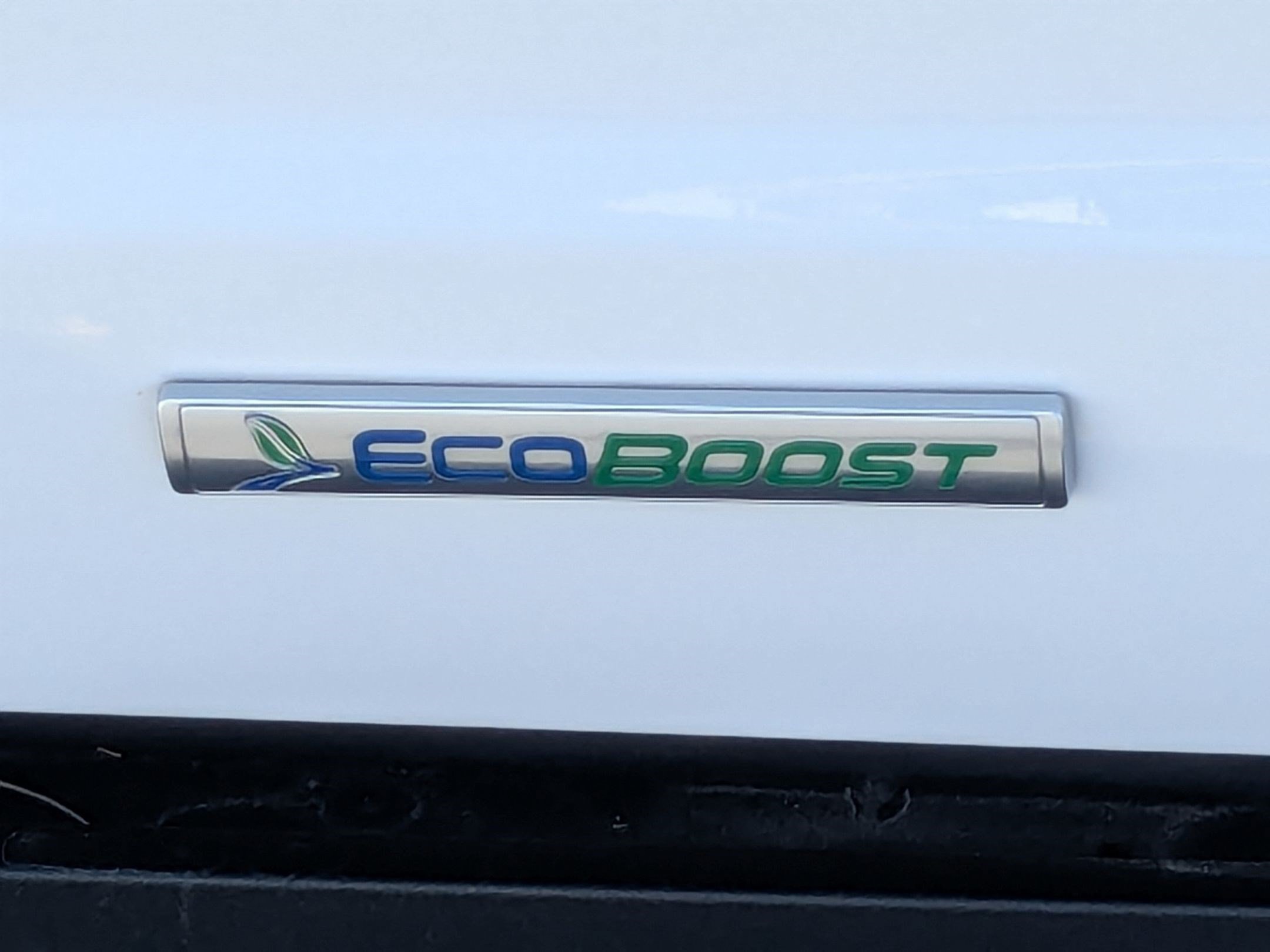 Used 2023 Oxford White Ford LARIAT image 12