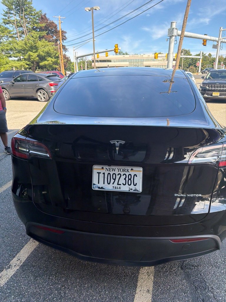 Used 2021 Black Tesla Long Range image 2
