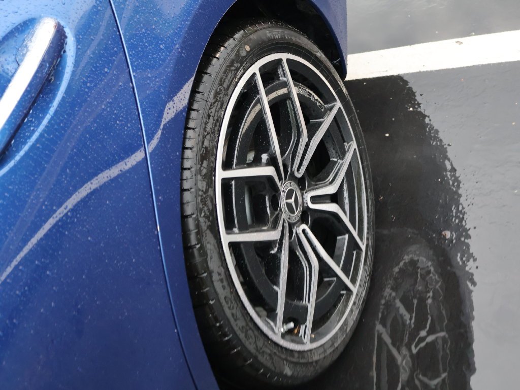New 2026 Starling Blue Metallic Mercedes-Benz C 300 image 39