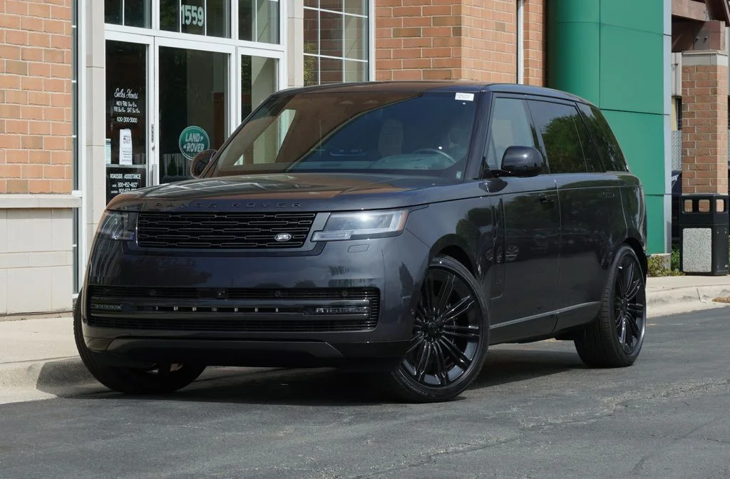 2026 Land Rover Range Rover 4.4 SE LWB 7's photo