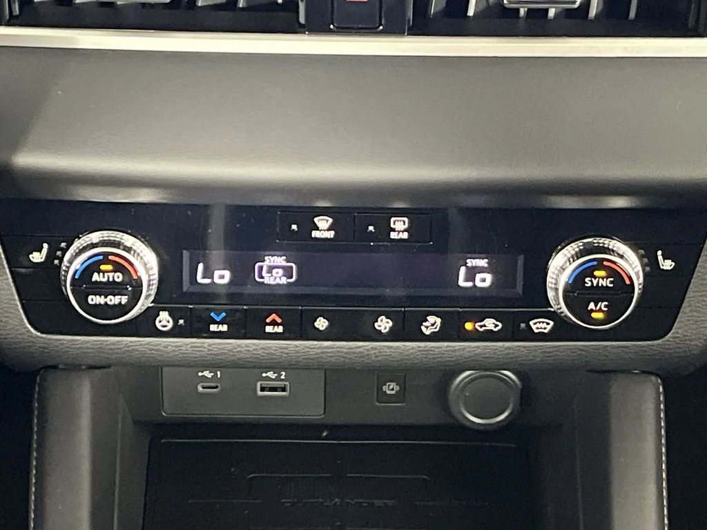 New 2025 Black Mitsubishi SEL S-AWC image 20