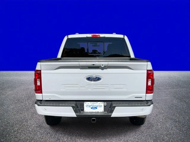 Used 2023 Avalanche Ford XLT image 4