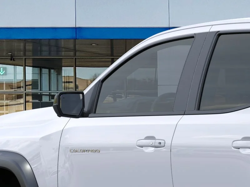 2026 Chevrolet Colorado ZR2 - Photo 12