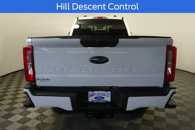 New 2026 Oxford White Ford F-350® XL image 18
