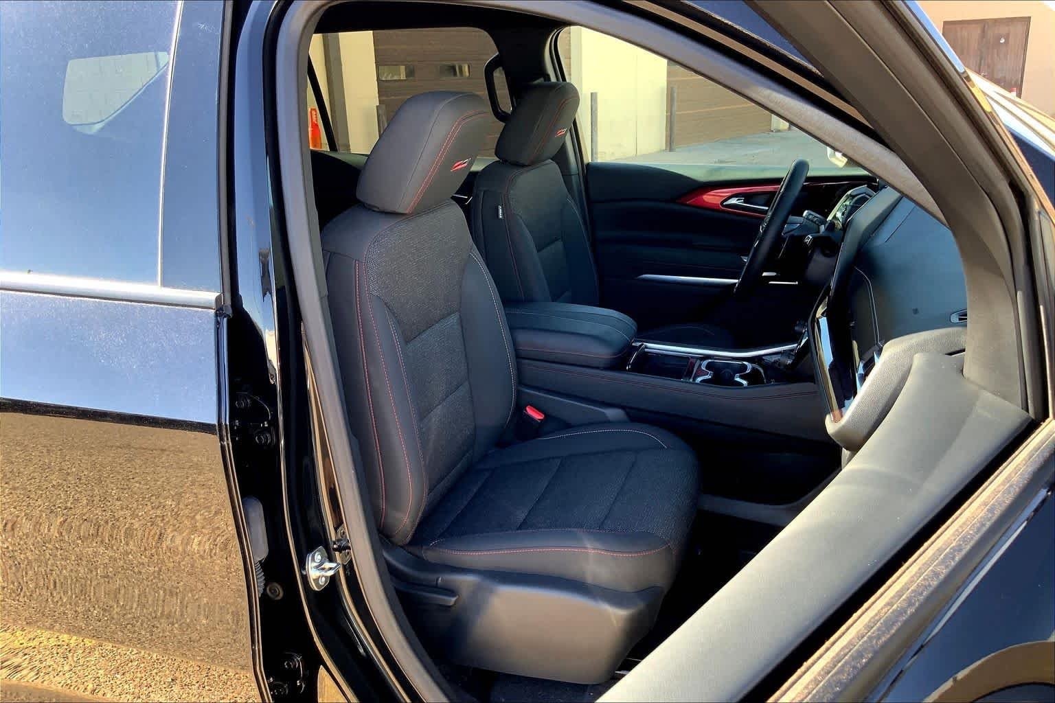 2024 Chevrolet Traverse Z71 - Photo 9