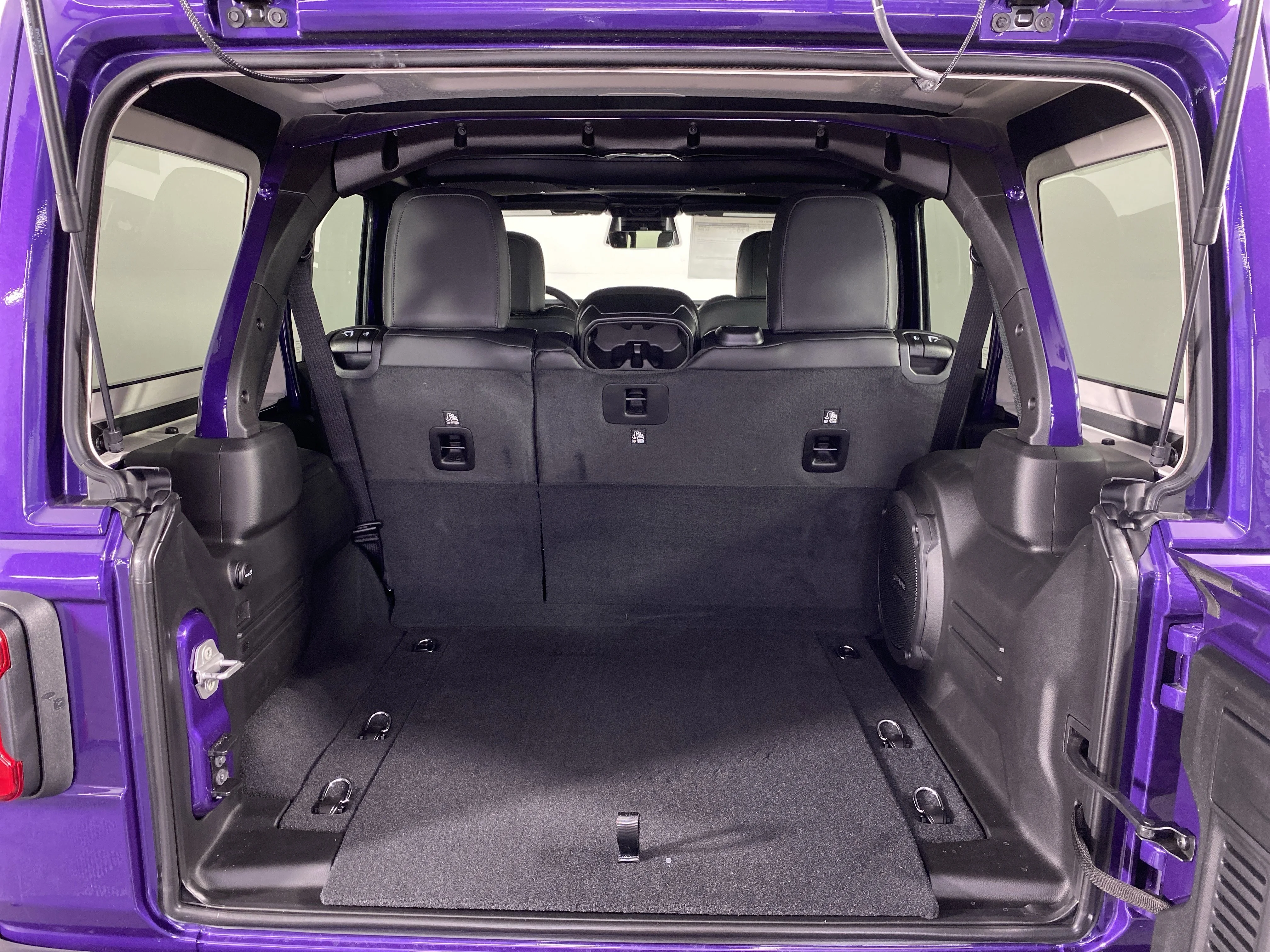 New 2026 Reign Exterior Paint Jeep Rubicon X image 30