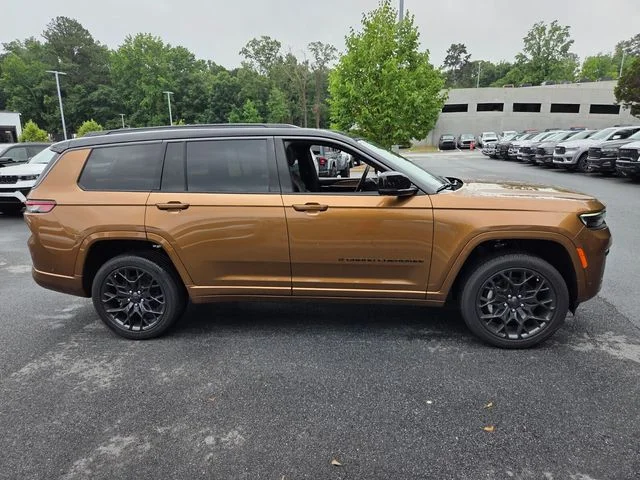 New 2026 Copper Shino Metallic Clear-Coat Exterior Paint Jeep Summit image 10