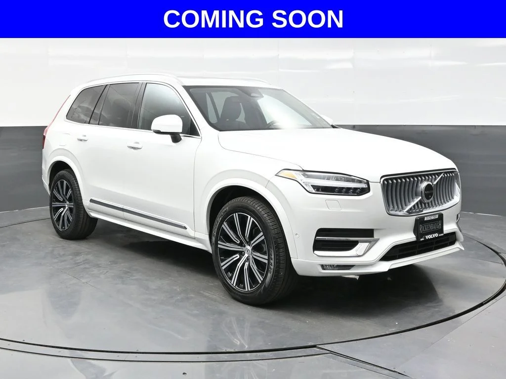 Certified Used 2023 Crystal White Volvo Plus image 1