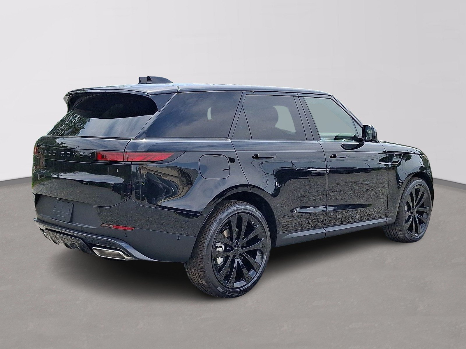New 2026 Santorini Black LAND ROVER SE image 3