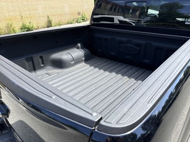 Used 2023 Black Ford XLT image 31