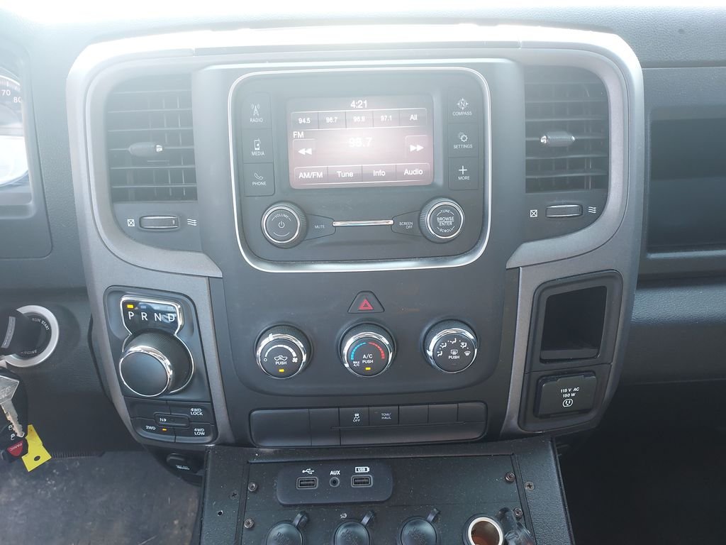 Used 2022 White Ram SSV image 21