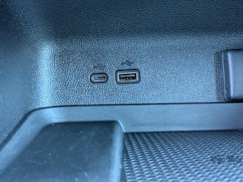 Used 2026 White Chevrolet LT image 26