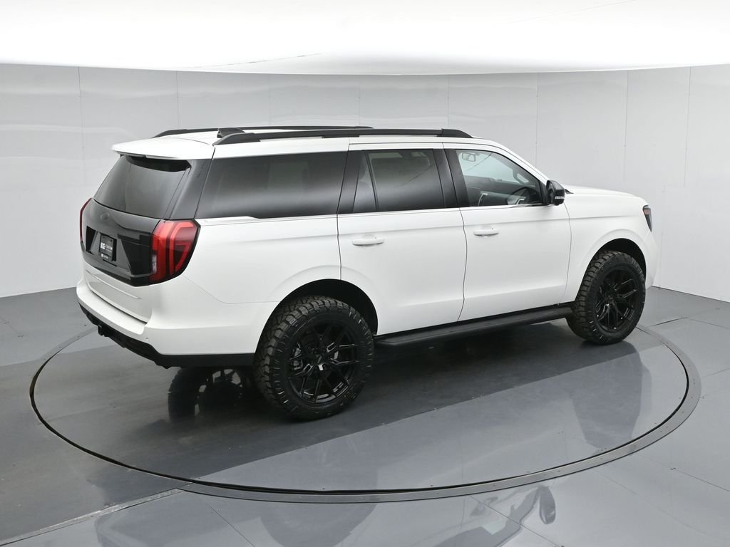 New 2026 Star White Metallic Tri-Coat Ford Active image 41