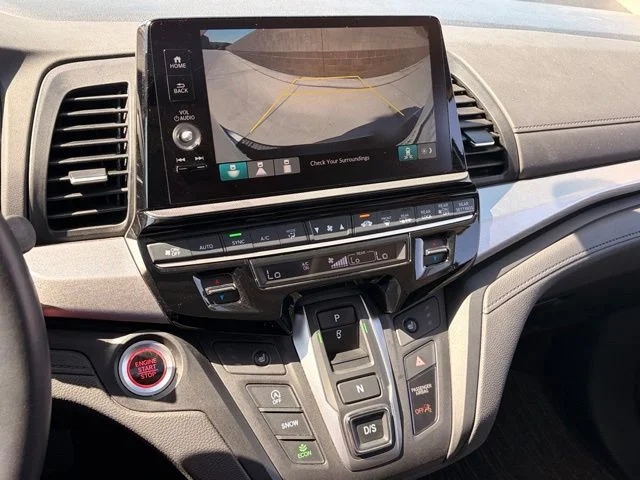 Certified Used 2025 Silver Honda EX-L image 15