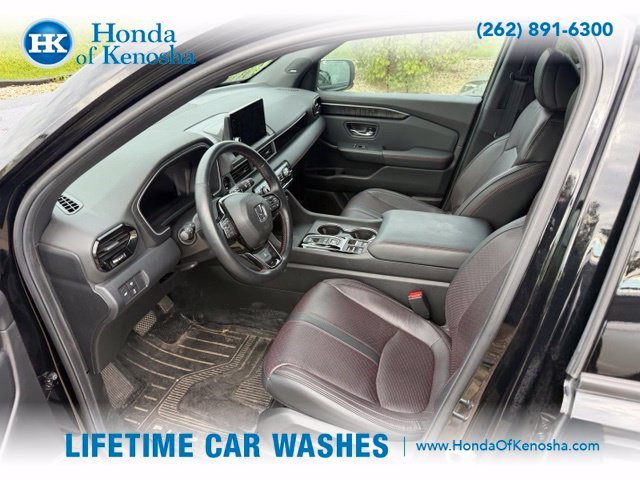 Used 2025 Crystal Black Pearl Honda Black Edition image 5