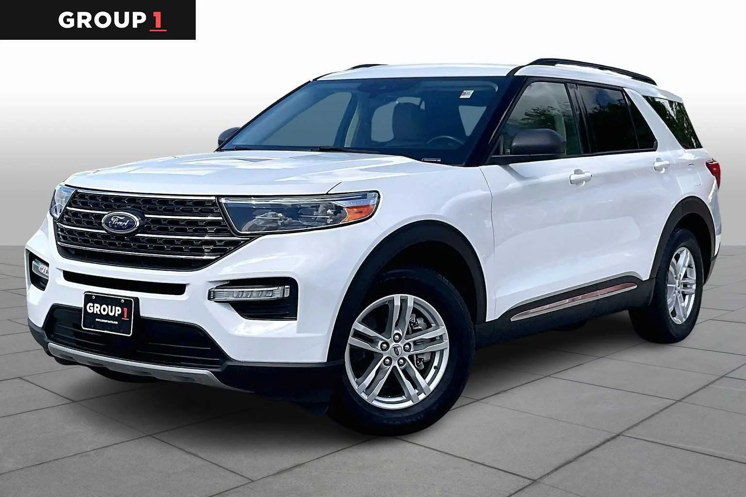 2022 Ford Explorer XLT RWD's photo
