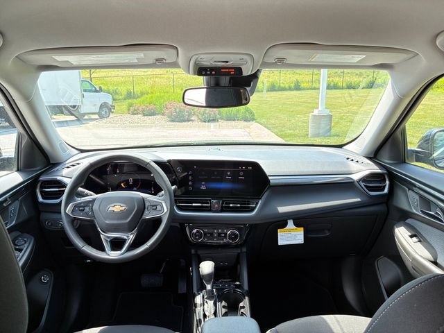 New 2026 Mosaic Black Metallic Chevrolet LT image 19