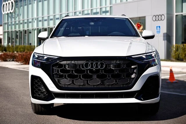 New 2026 Glacier White Metallic Audi 55 Premium Plus image 11