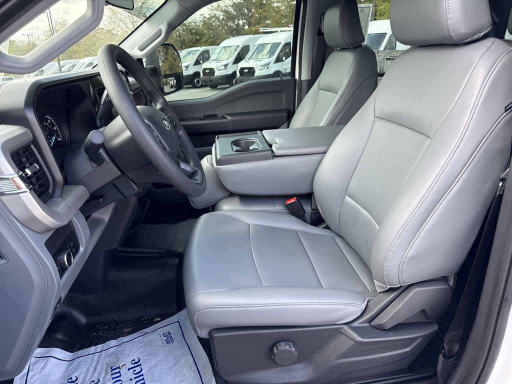 2025 Ford F-250 Super Duty XL - Photo 12