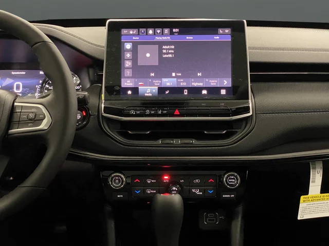 2026 Jeep Compass Altitude - Photo 9