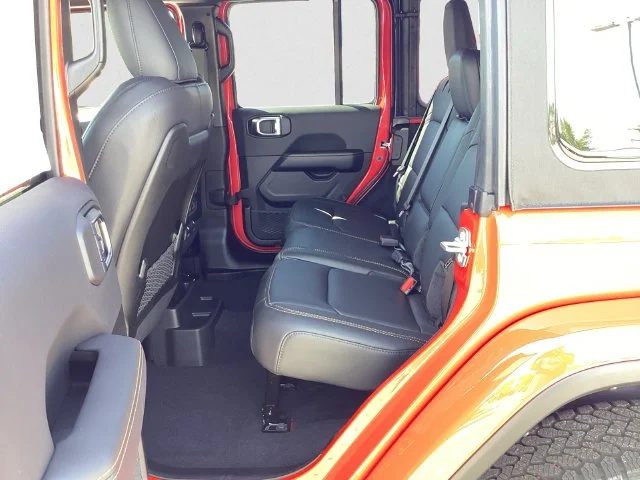 New 2026 Red Clearcoat Jeep 4-DOOR SAHARA image 14