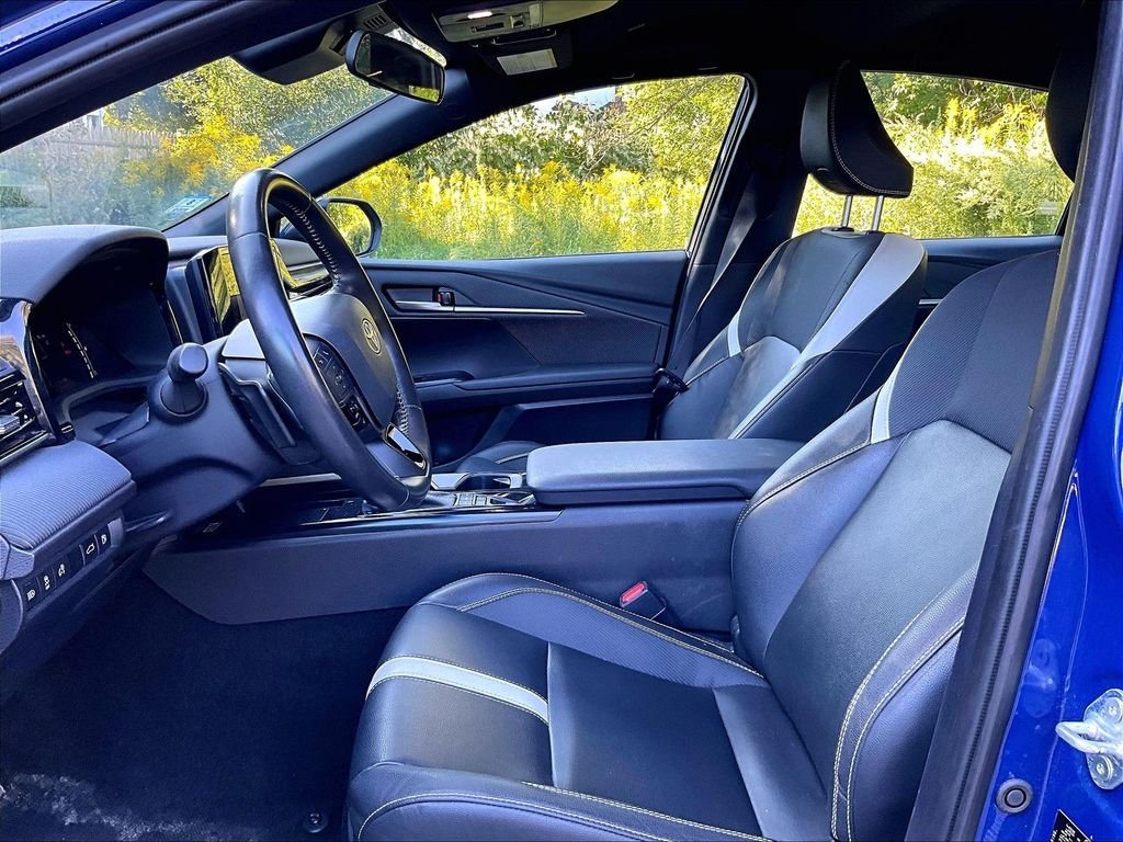 Used 2025 Blue Toyota SE image 4