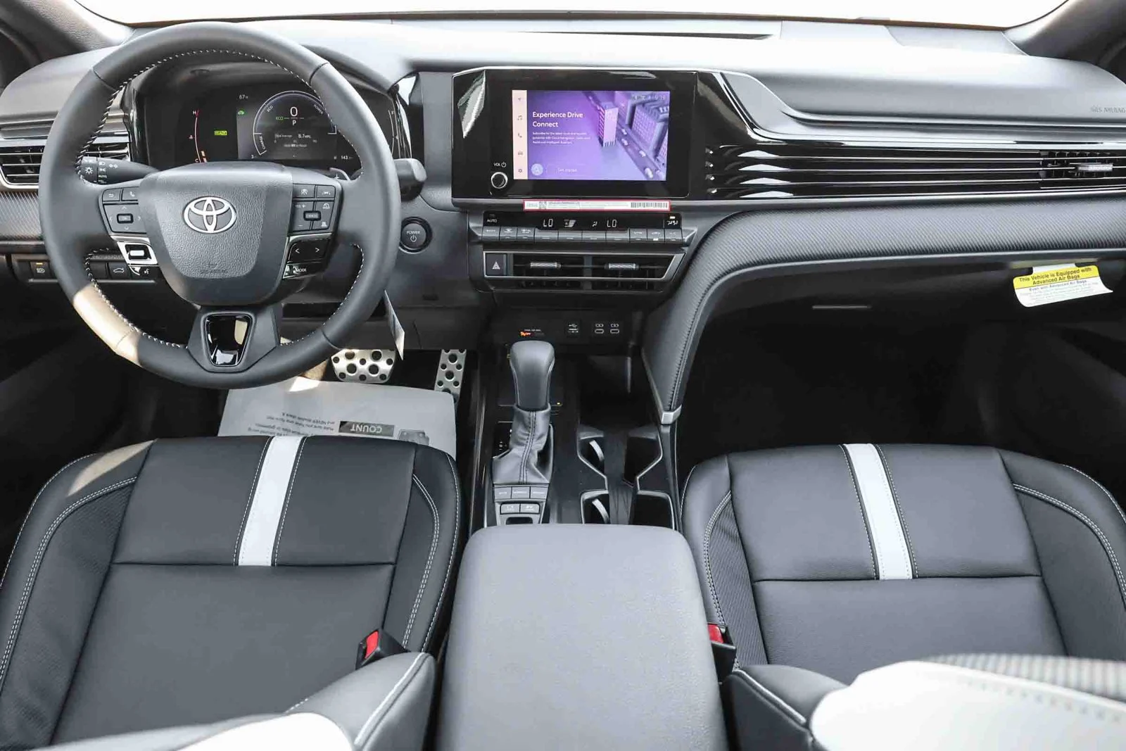 New 2026 Midnight Black Metallic Toyota SE image 2