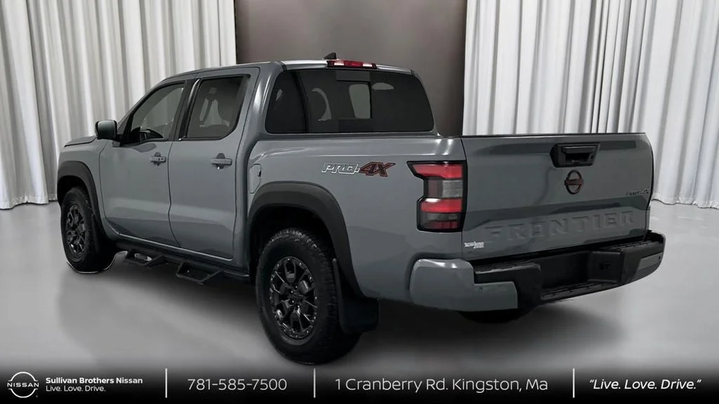 New 2027 Gray Nissan PRO-4X image 6