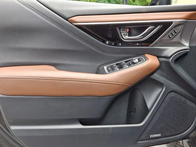 Used 2020 Black Subaru Touring image 13