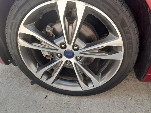 Used 2017 Red Ford Titanium image 9