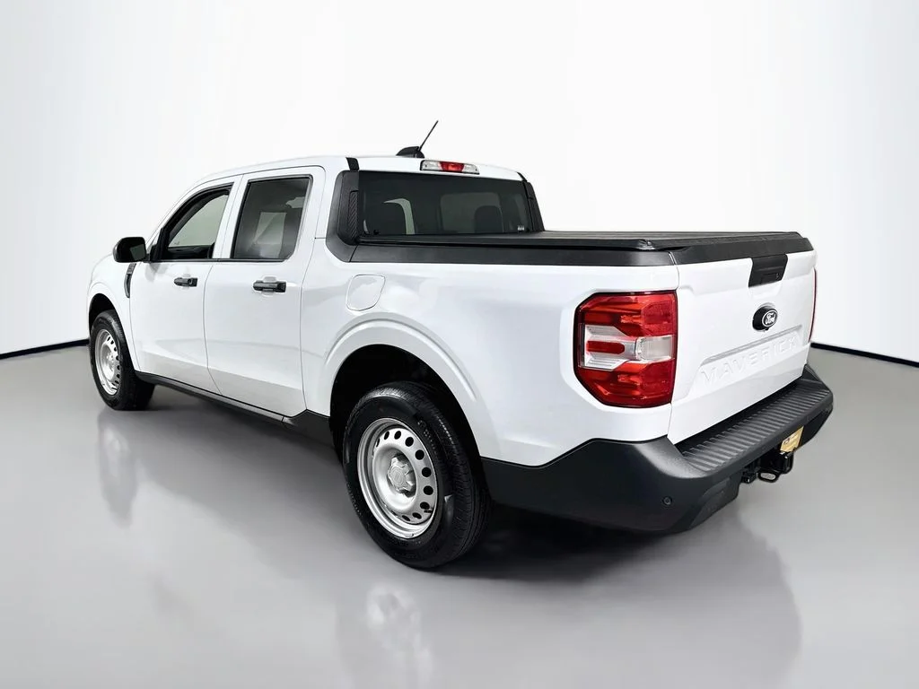 Certified Used 2025 Oxford White Ford XL image 9