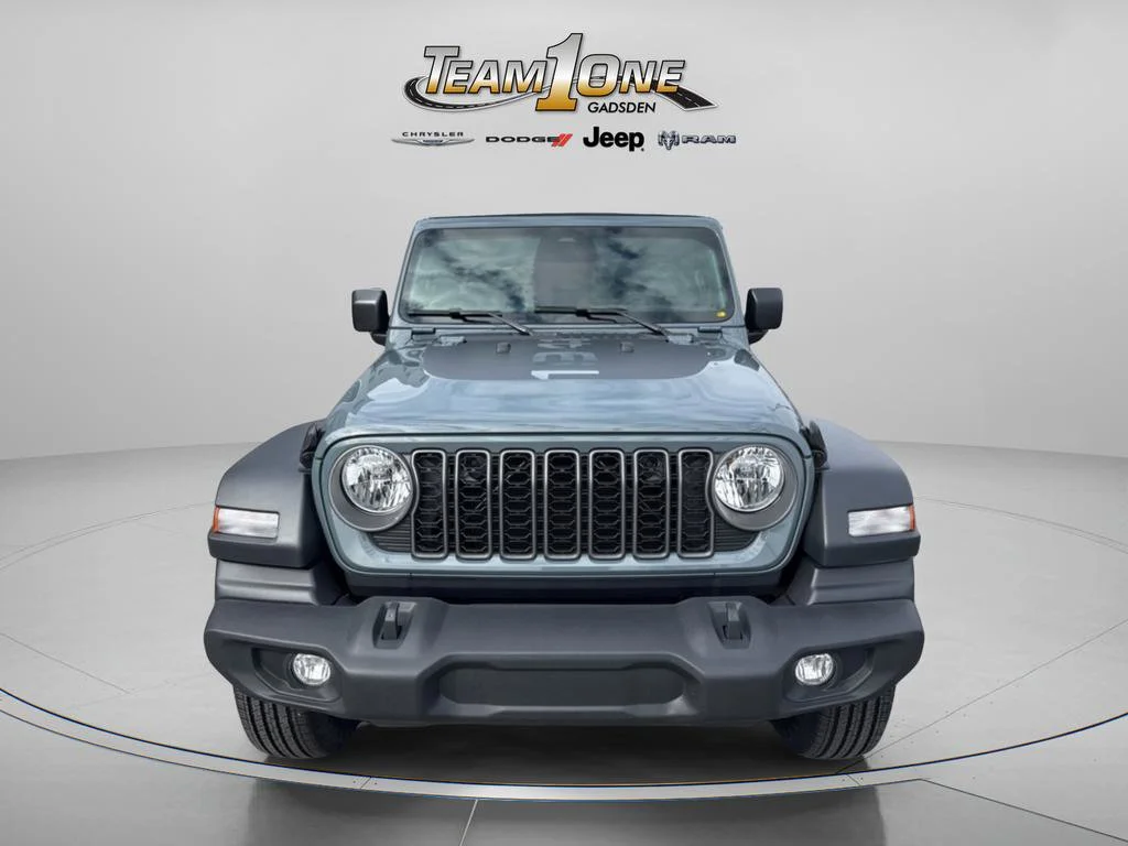 New 2026 Anvil Clear-Coat Exterior Paint Jeep Sport S image 2