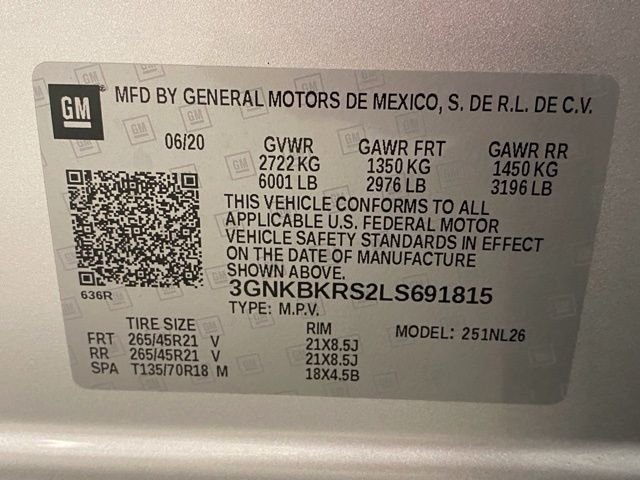 Used 2020 Silver Chevrolet RS image 40