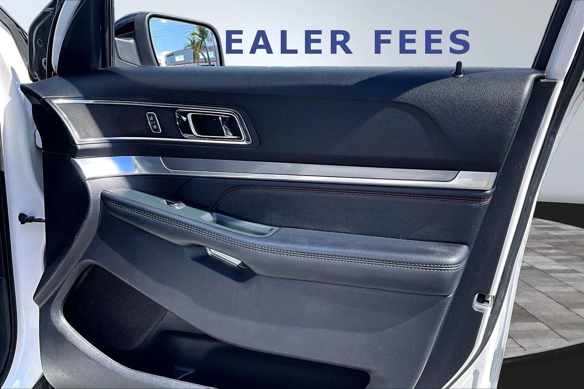 Used 2019 White Ford Sport image 29