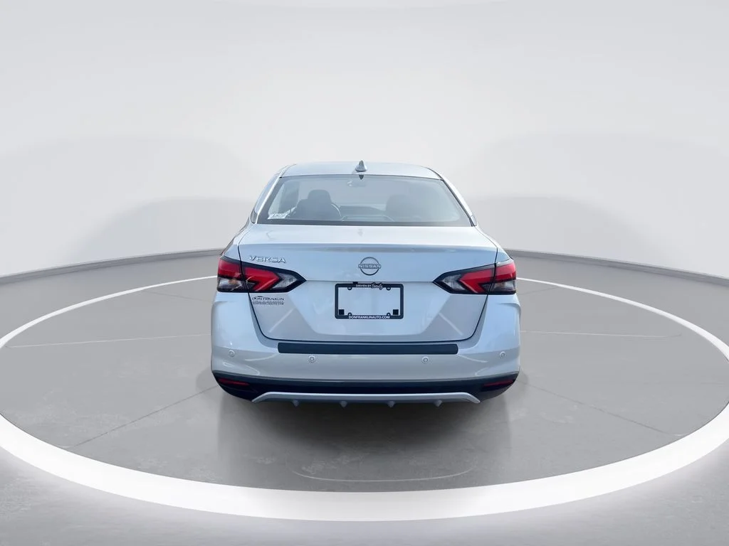Used 2025 Silver Nissan 1.6 SV image 7