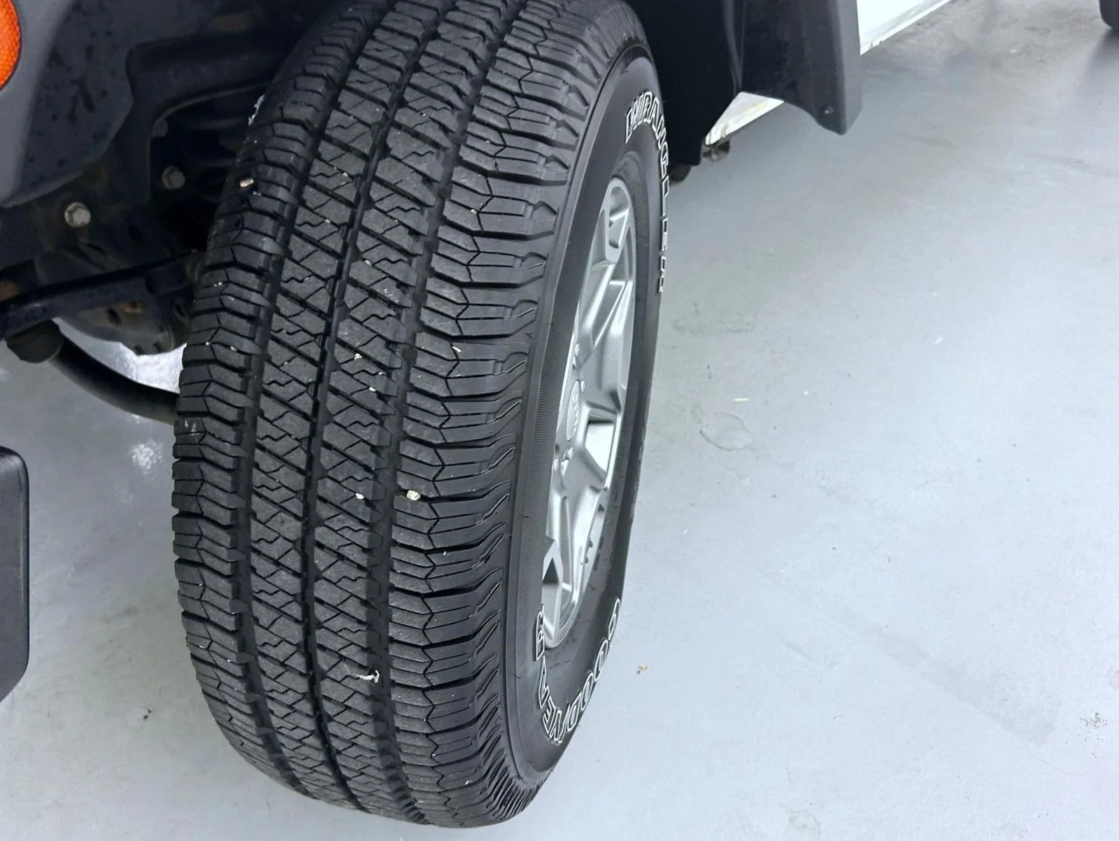 Used 2017 White Jeep Unlimited Rubicon image 21