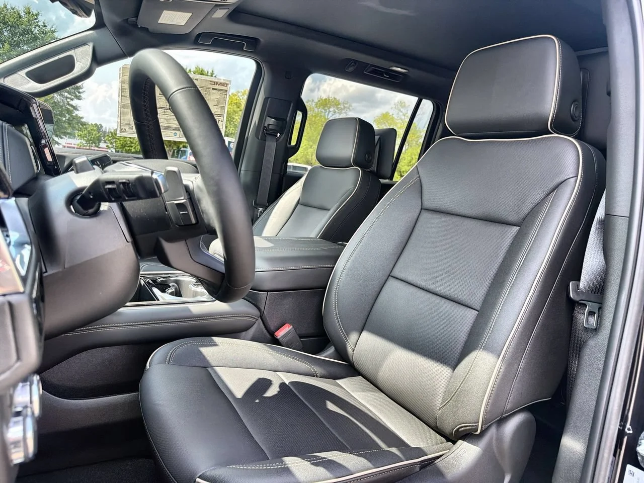 New 2026 Titanium Rush Metallic GMC Elevation image 16