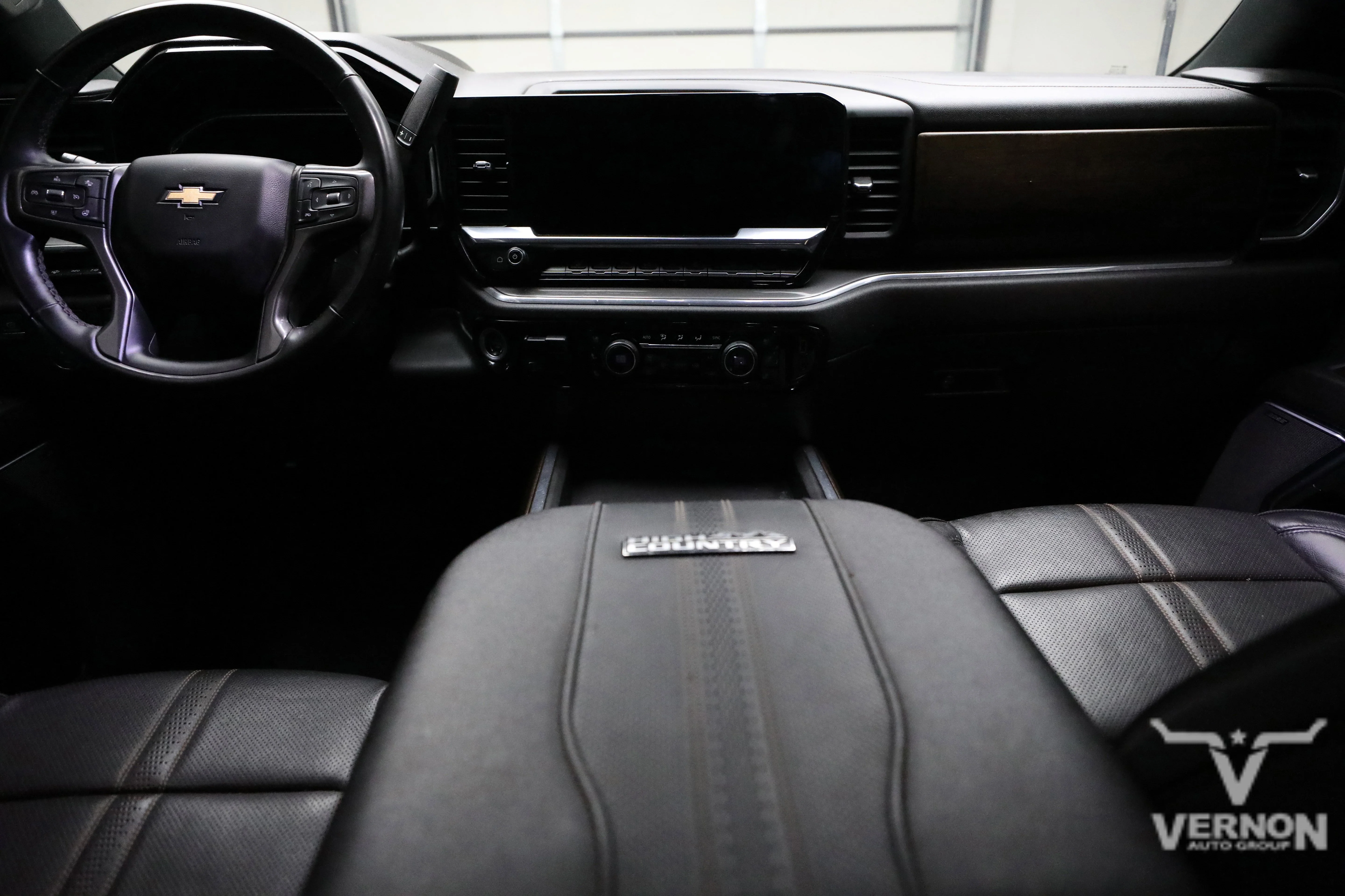 Pre-Owned 2024 Chevrolet Silverado 2500HD High Country Crew Cab 4x4