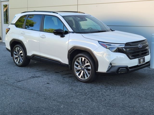 Used 2025 Crystal White Pearl Subaru Touring image 6