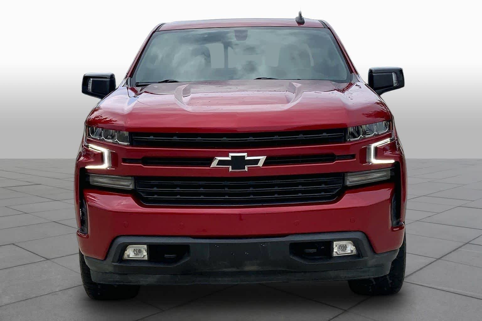Used 2021 Cherry Red Tintcoat Chevrolet RST image 4