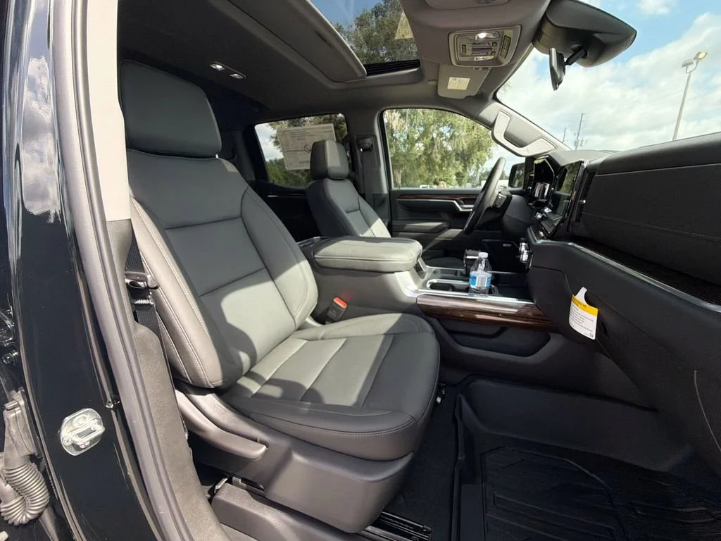New 2026 Onyx Black GMC Elevation image 14