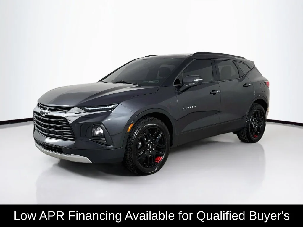 Used 2021 Iron Gray Metallic Chevrolet LT image 3