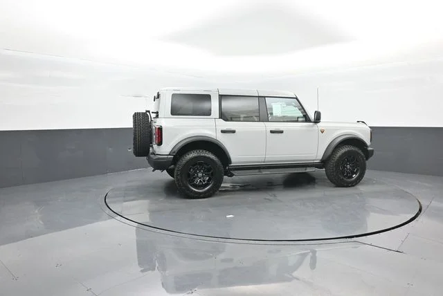 New 2026 Avalanche Gray Ford Badlands® image 8
