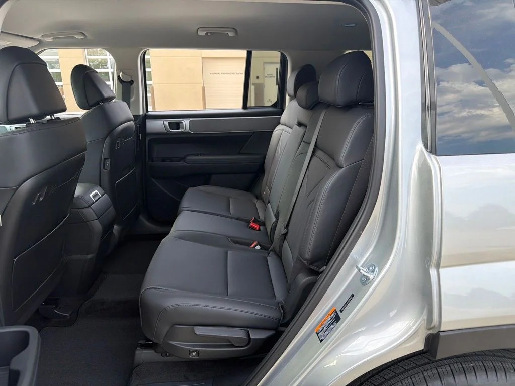 New 2027 Silver Hyundai SEL image 22